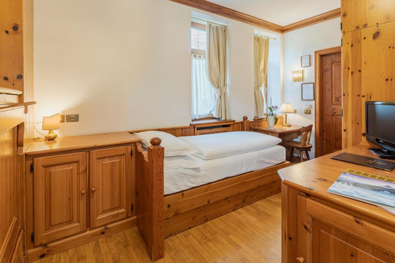 Franceschi Park Hotel Cortina d'Ampezzo Exterior photo