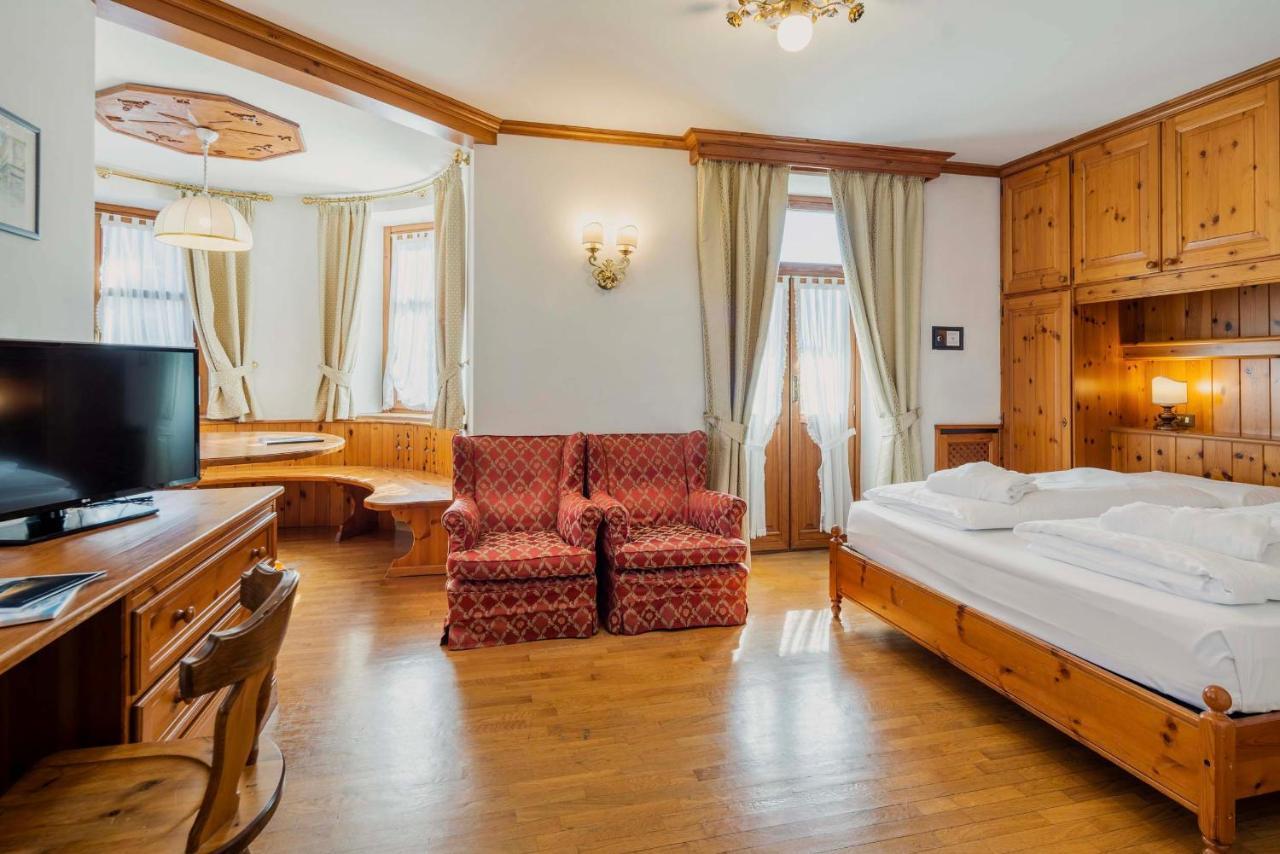 Franceschi Park Hotel Cortina d'Ampezzo Exterior photo