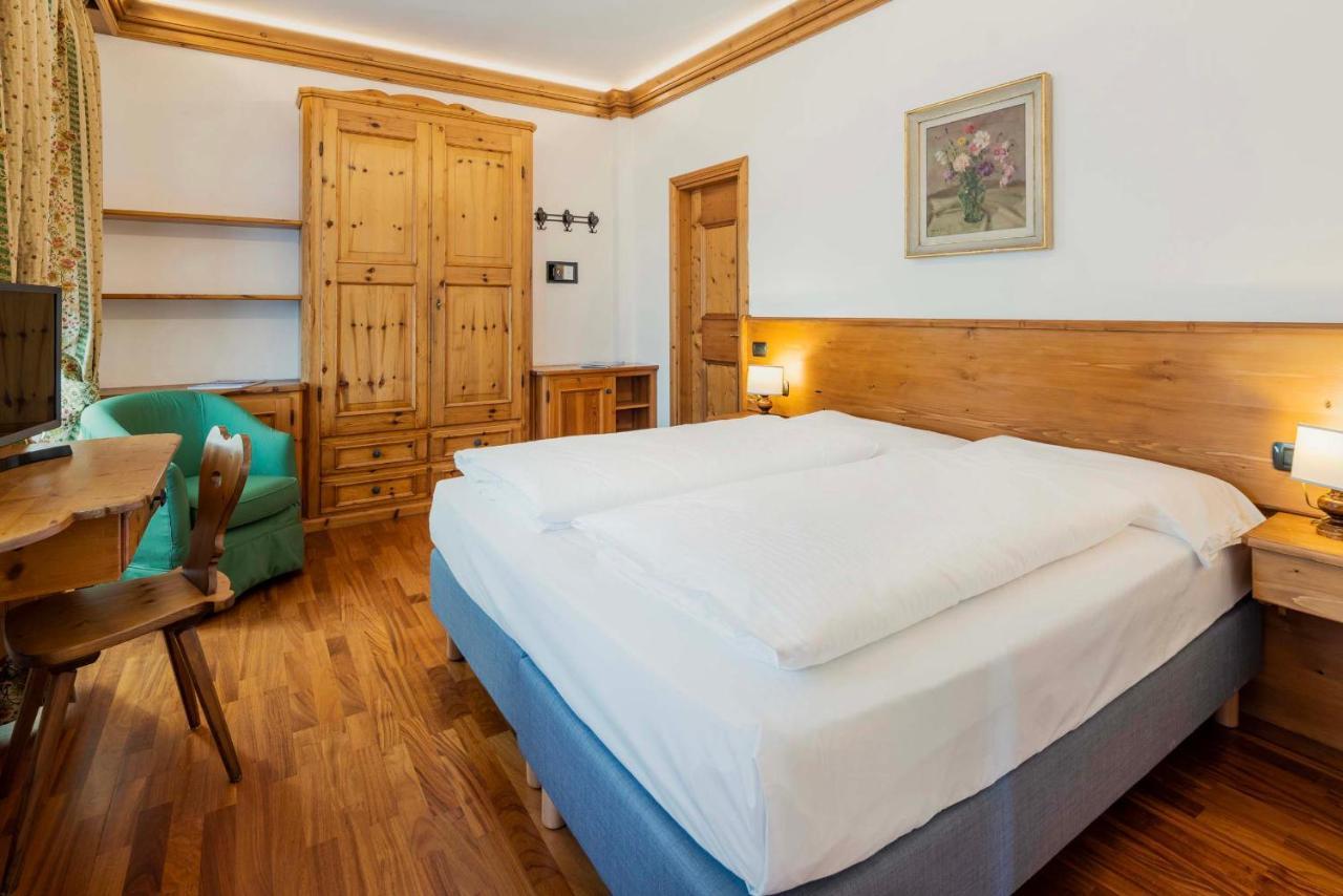 Franceschi Park Hotel Cortina d'Ampezzo Exterior photo